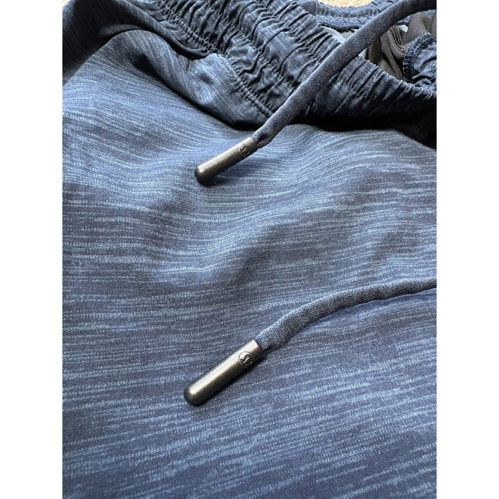 Lululemon Men's Large Pace Breaker Shorts 7" Unlined Navy Blue Athletic Running - Picture 7 of 7